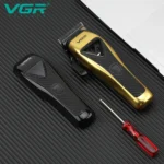 خط زن ریش و مو VGR مدل V-015 برای دورگیری گوش