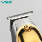 شارژ USB و کارکرد 180 دقیقه برای اصلاح در سفر