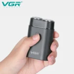 اصلاح صورت با دستگاه شارژی USB در محل کار